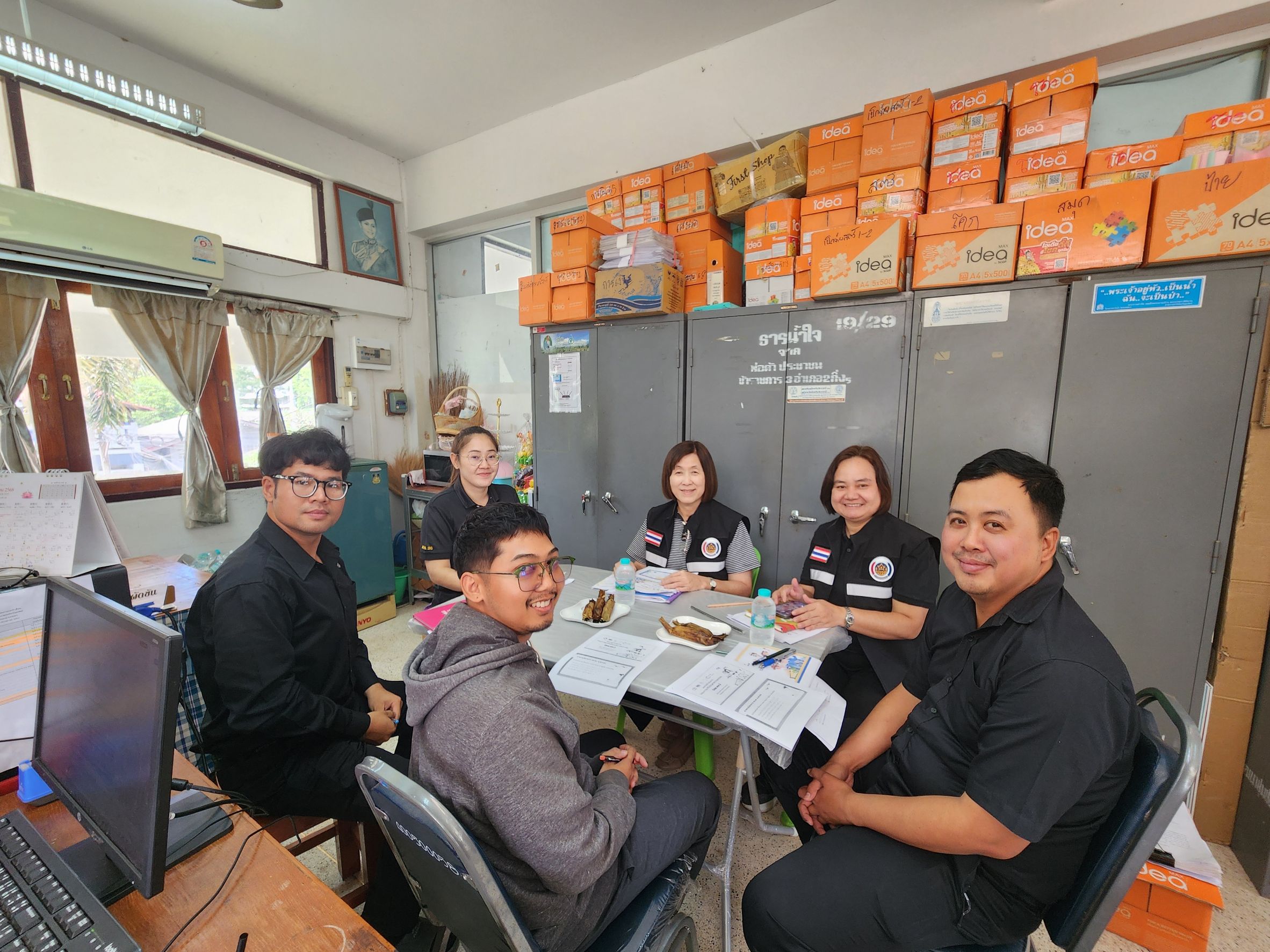 🖤สพอ.ฟากท่า ให้การต้อนรับและสนับสนุนข้อมูลในการลงพื้นที่ติดตามตรวจสอบโครงการแก้ไขปัญหาความยากจน (กข.คจ.) จาก สพจ.อุตรดิตถ์🖤