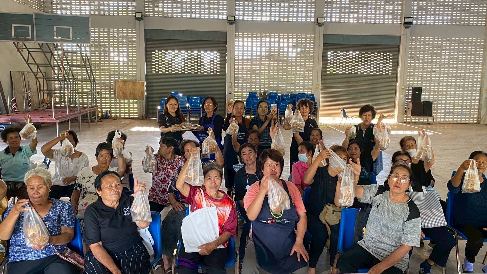 🖤สพอ.ฟากท่า จัดโครงการสร้างสัมมาชีพชุมชนครัวเรือนที่ได้รับผลกระทบด้านอาชีพและรายได้ที่มีศักยภาพแลสามารถพัฒนาได้ 🖤